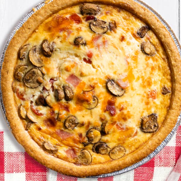 Whether you're cooking for a busy weeknight dinner or a lazy weekend brunch, our quiche recipe is a surefire hit.