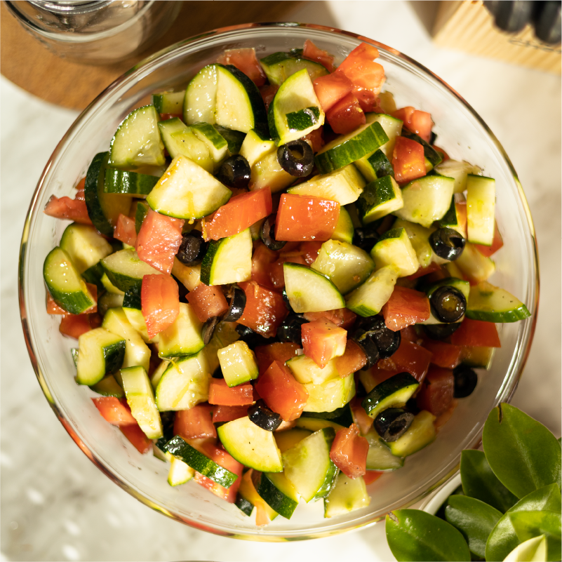 It's a salad gold hit! Try the cucumber & zucchini salad that is great for picnics, gatherings, or just to eat at home!