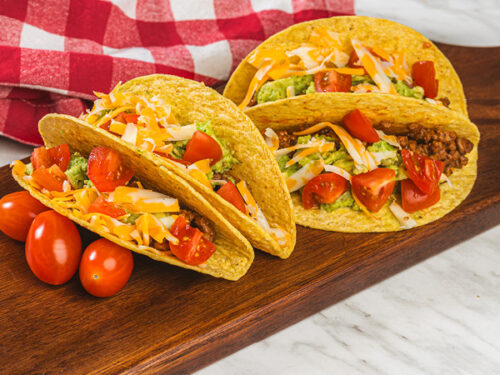 応援グッズ Tacos Family-Essentails-Website-Beef