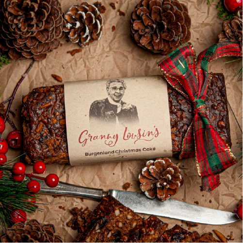 Granny's Christmas Cake-100